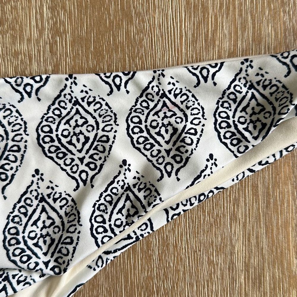 Eberjey Batik Batik Coco Skimpy Bottom Bikini Size L - Picture 9 of 9